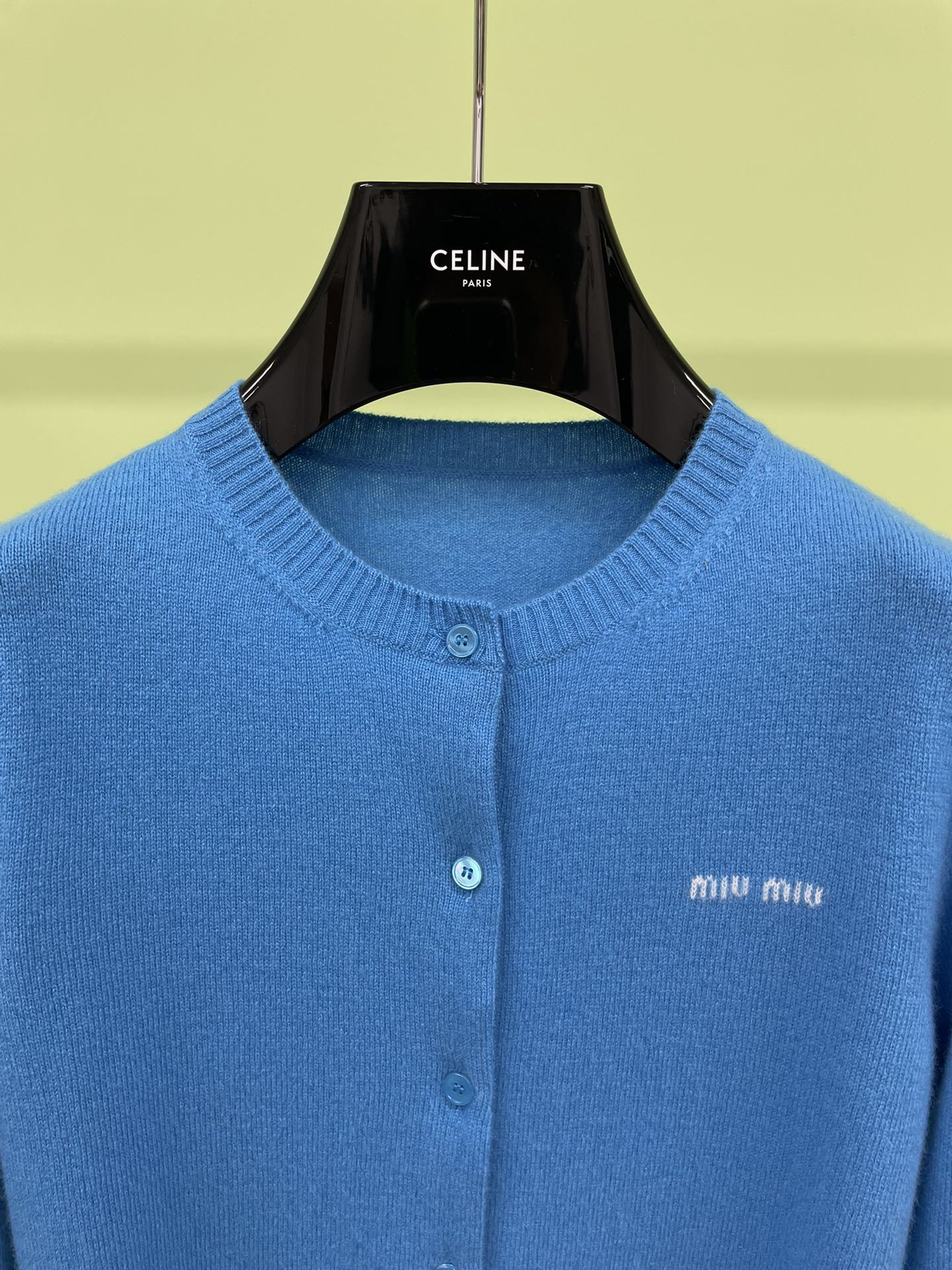 solid color knitted cardigan