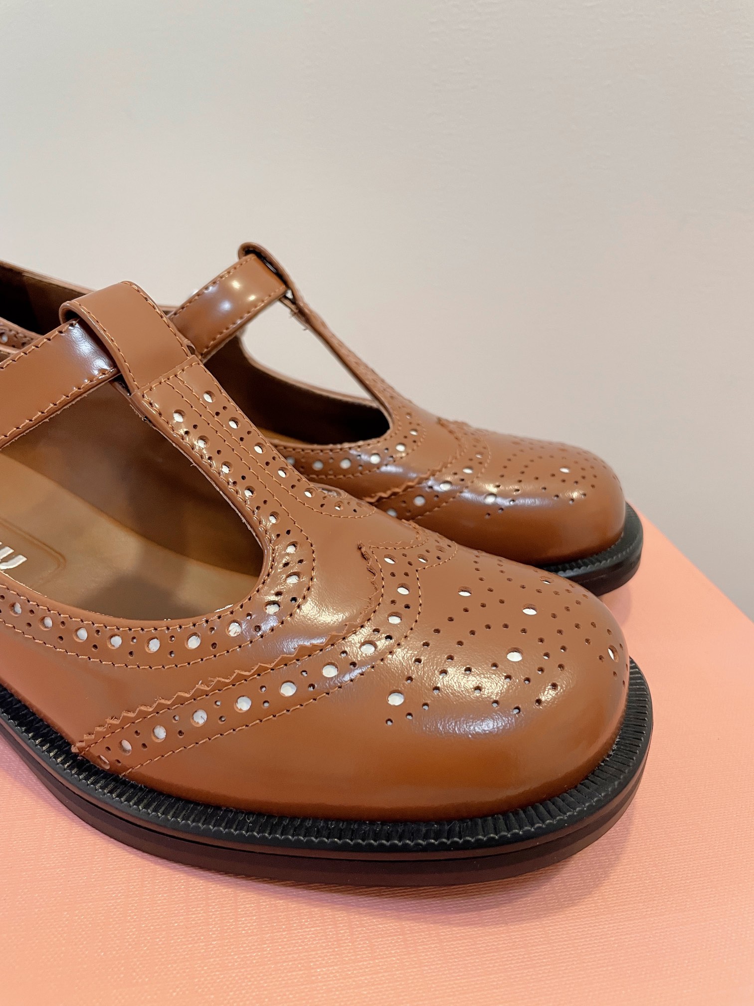 mary jane leather shoes