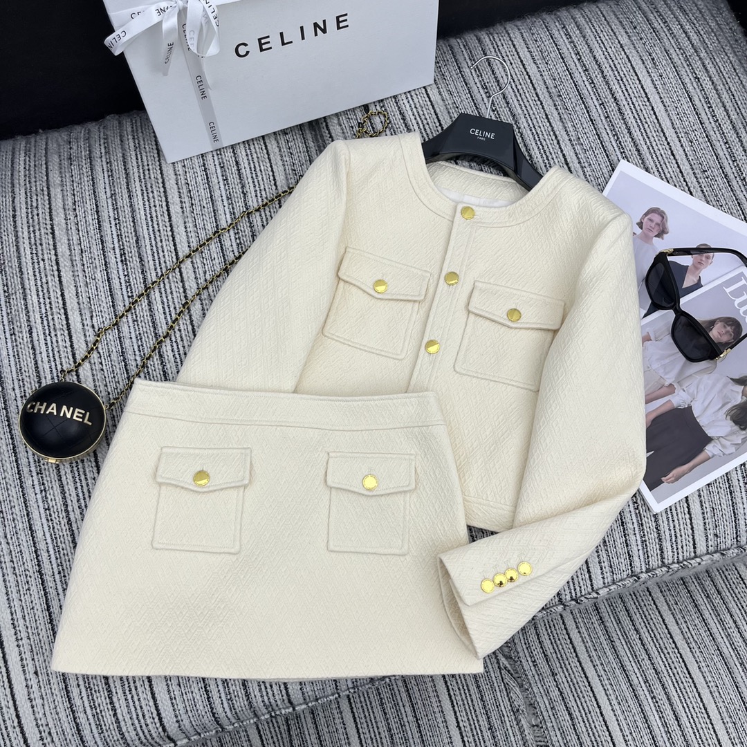 【Celine】Round neck jacket and skirt suit