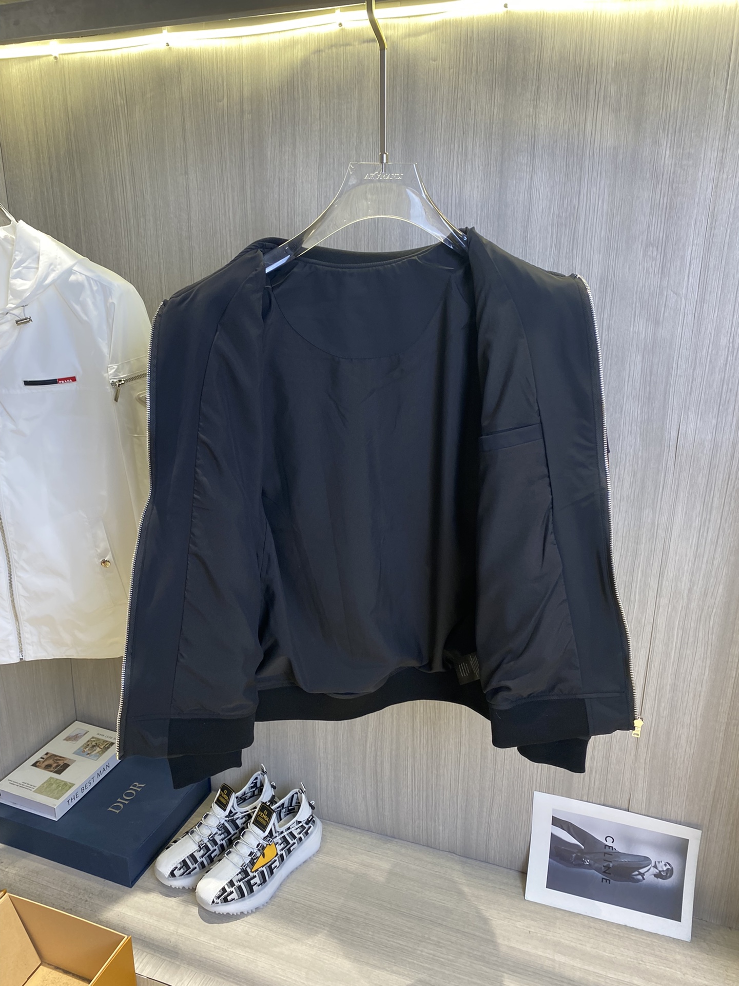 Prada autumn and winter new jacket series