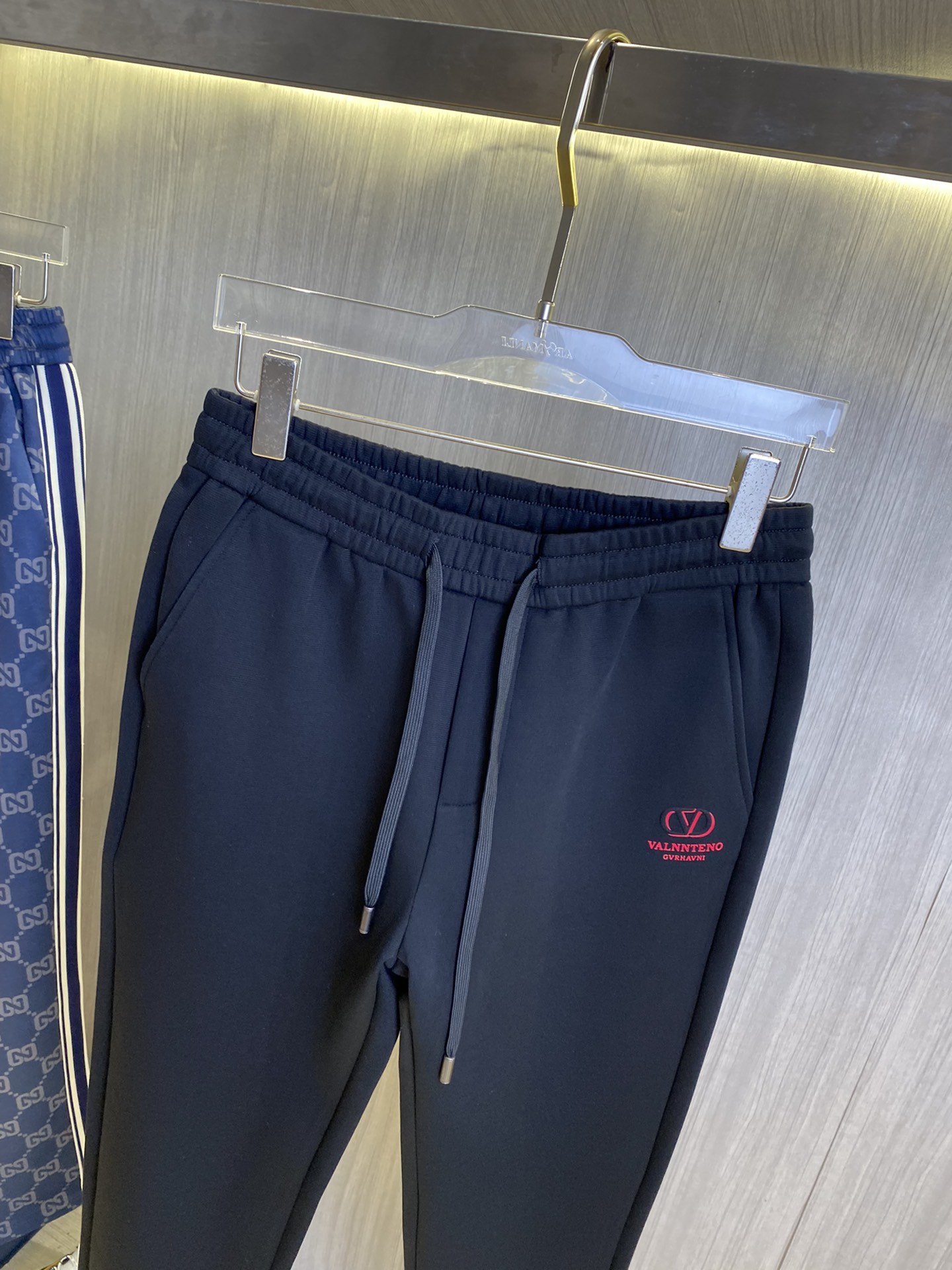 VALENTINO Valentino casual pants