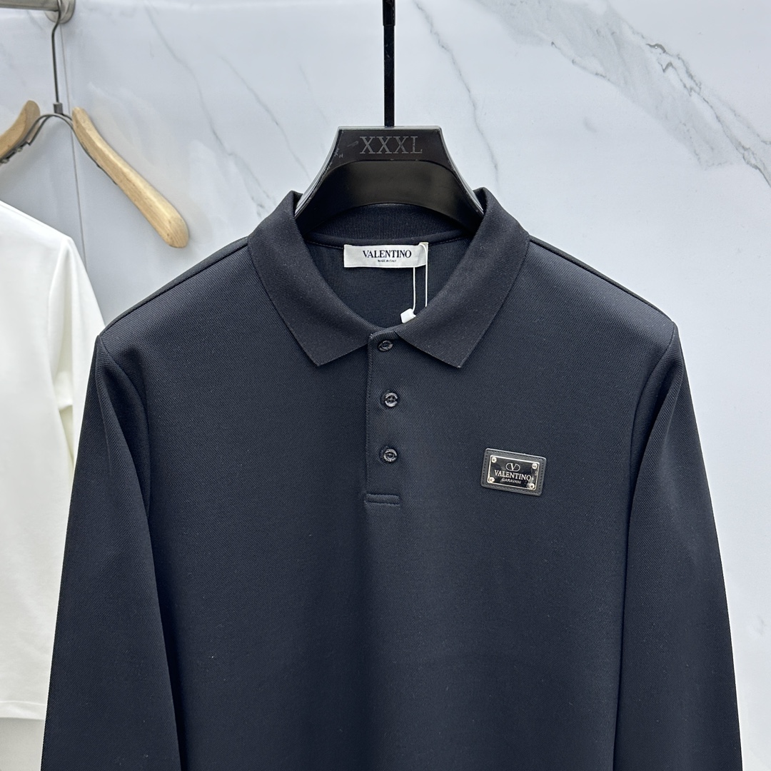 Valentin* Valentino 24 autumn and winter new square neck long sleeve T-shirt