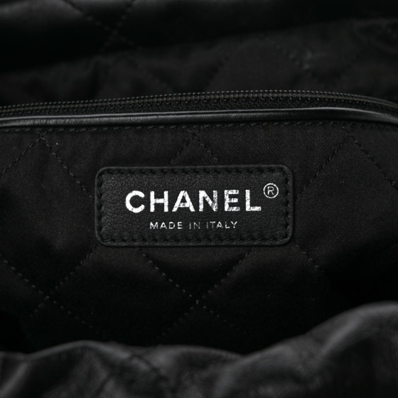 Shiny Calfskin Quilted Small Chanel 22 So Black