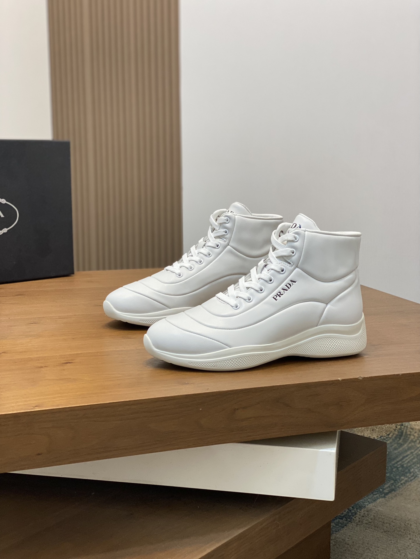 Prada new men's high-top lace-up casual sneakers