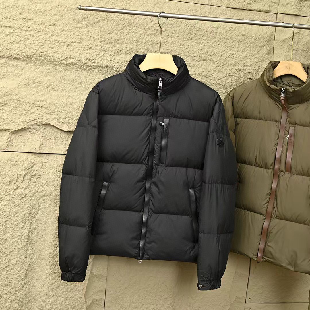 MONCLER2024 new Moncler winter leather label down jacket