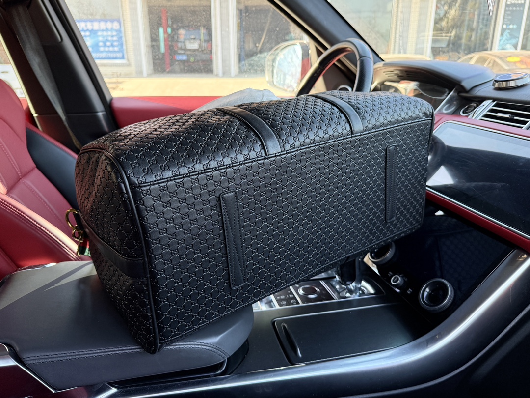 Gucci travel bag