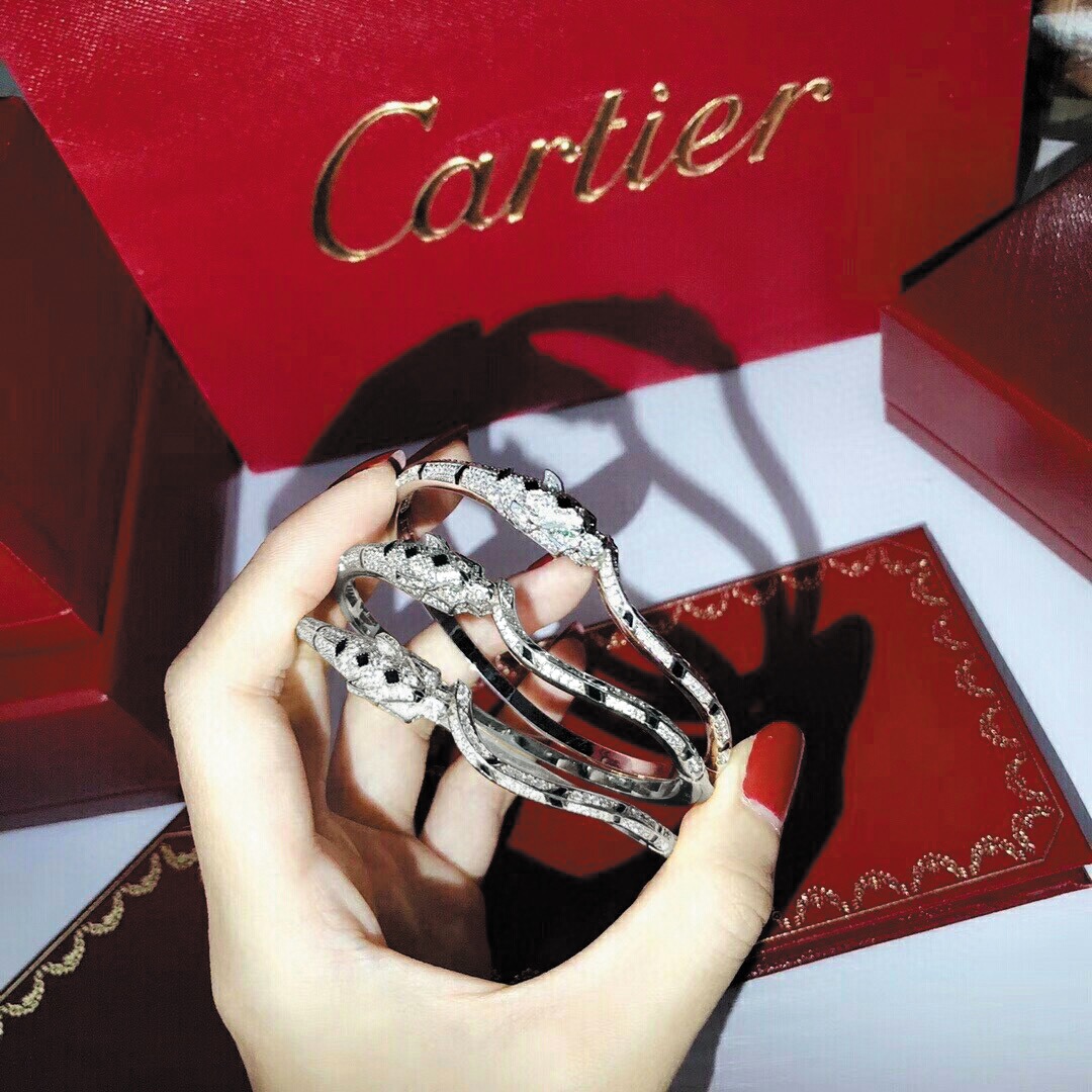 Cartier Cartier series jewelry sexy three-dimensional SOLEIL fashion full diamond spotted leopard round bracelet