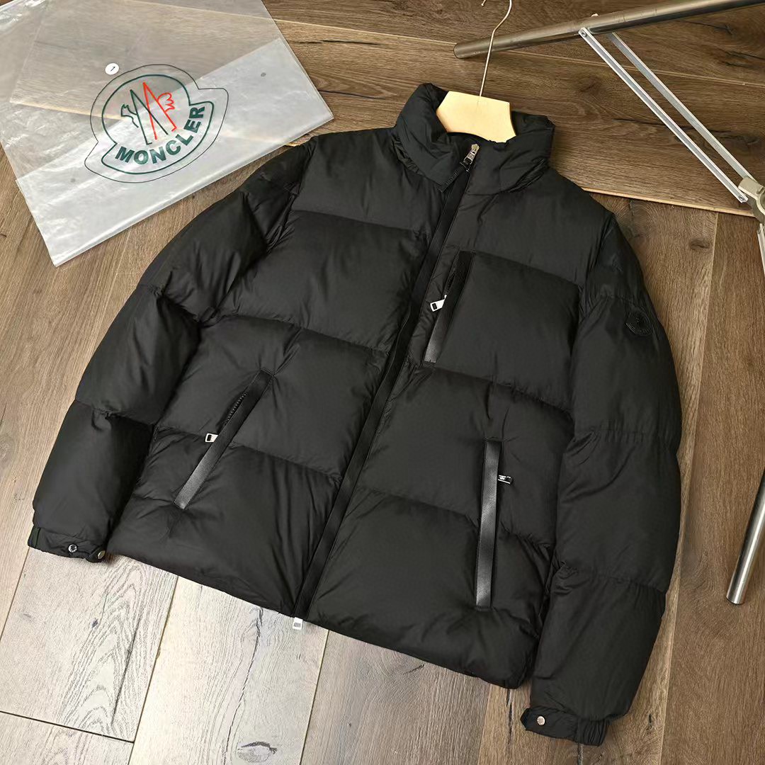 MONCLER2024 new Moncler winter leather label down jacket