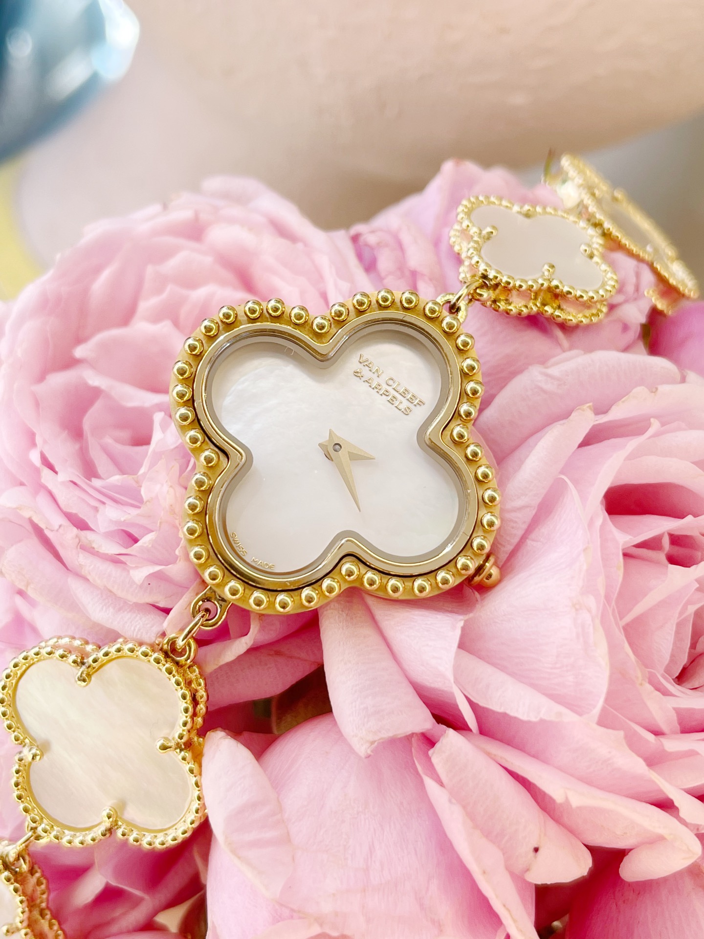 Van Cleef & Arpels? Series: Alhambra Bracelet Series