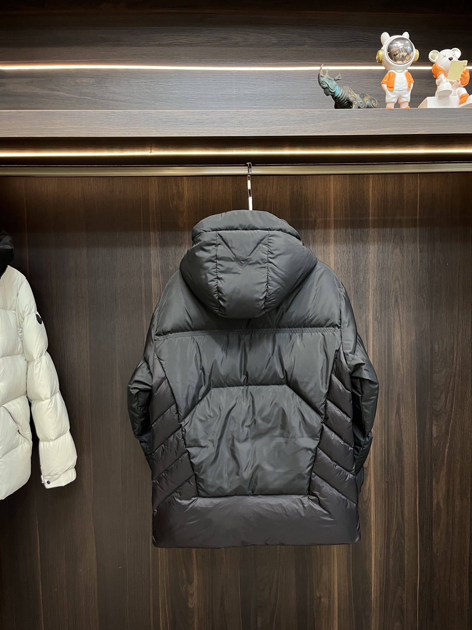Moncler 2024 autumn and winter new style ????Moncler new hooded down jacket