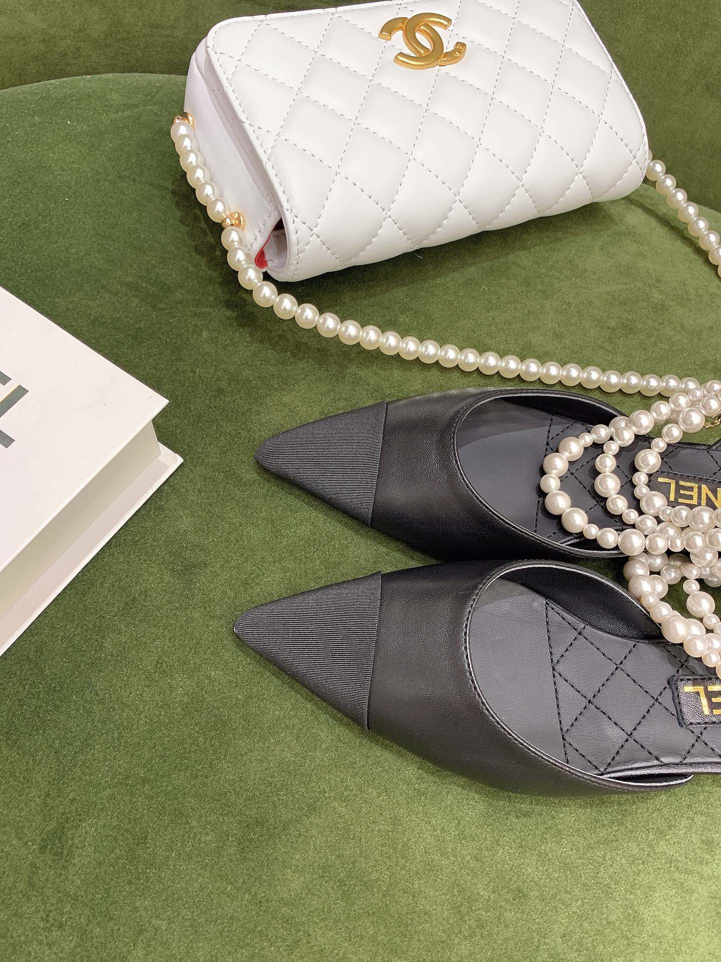 CHANEL Chanel counter latest pearl sandals