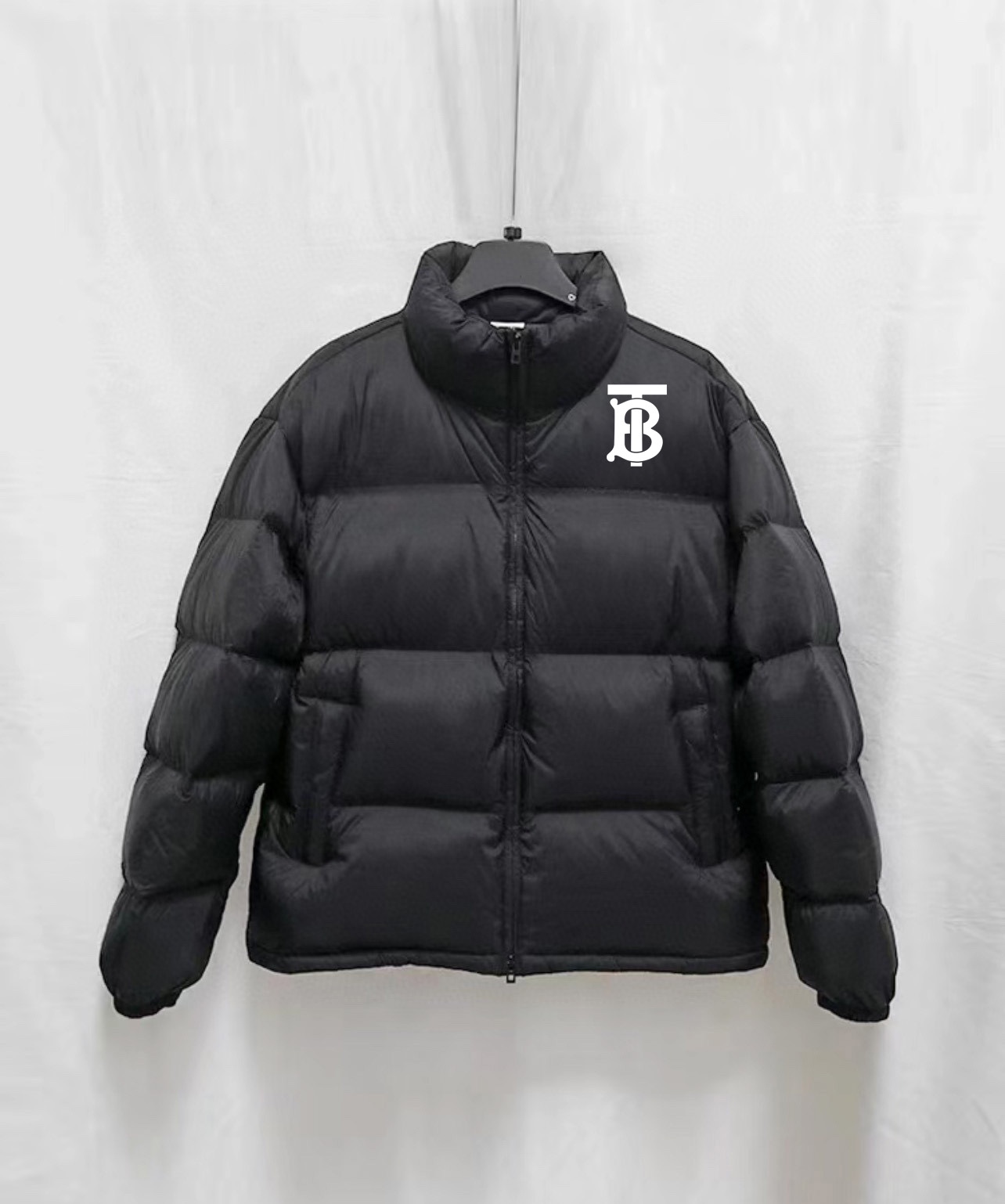 Burberry classic logo down jacket