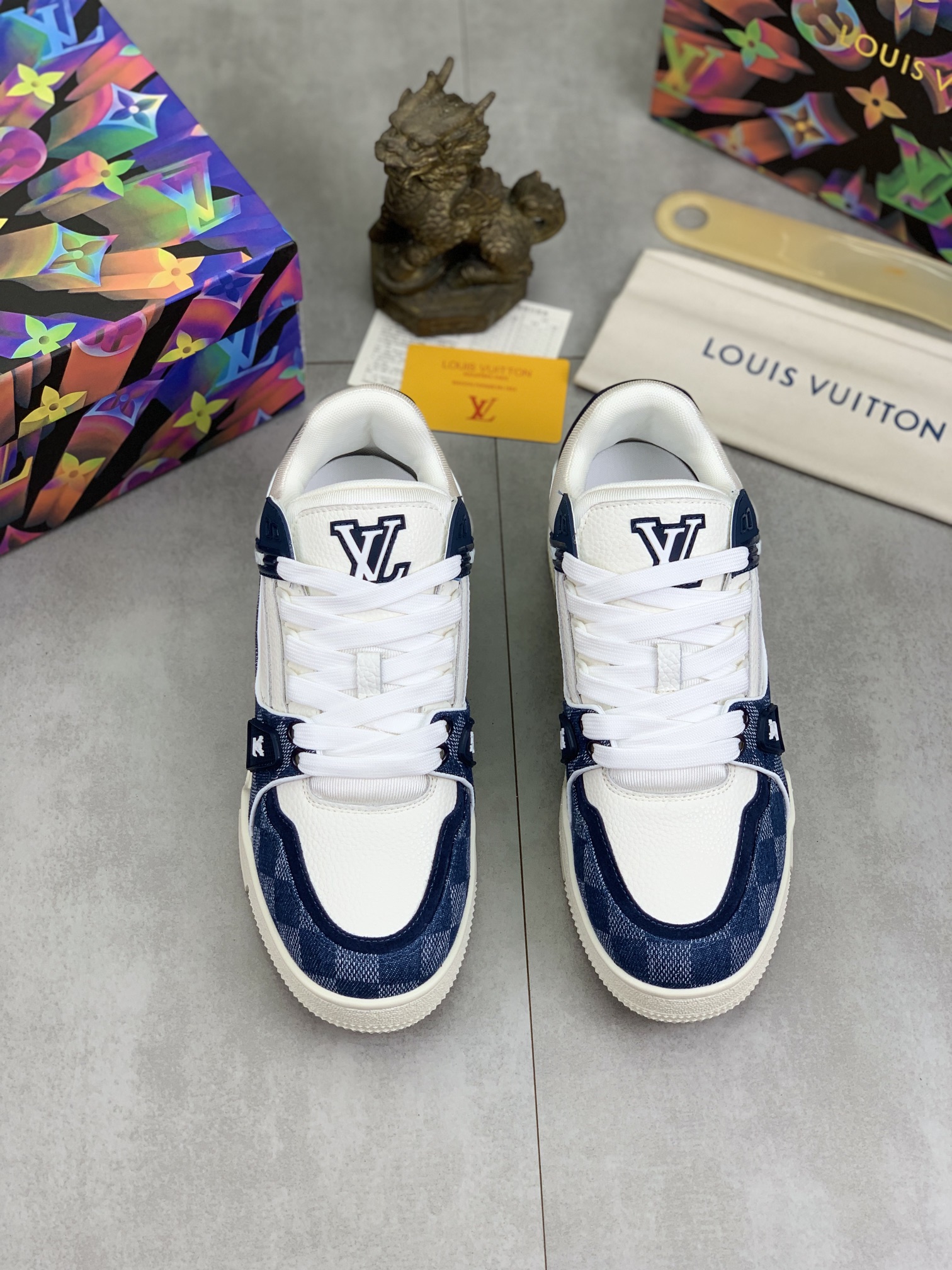 Louis Vuitton's popular white and blue checkerboard sneakers