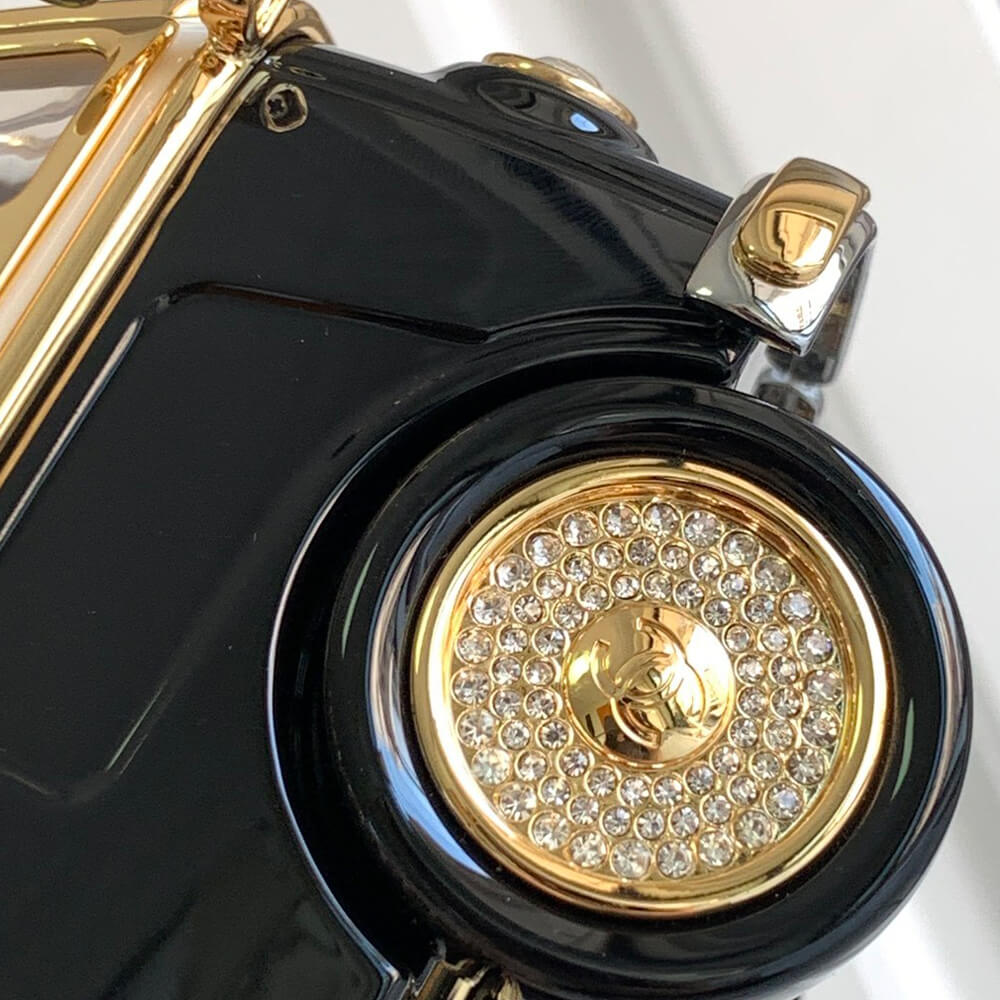 CHANEL MINI VAN MINAUDIERE(LOW STOCK)