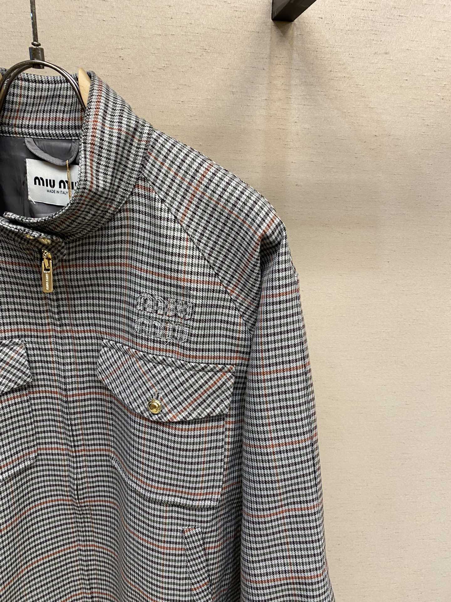 Slate gray pattern jacket