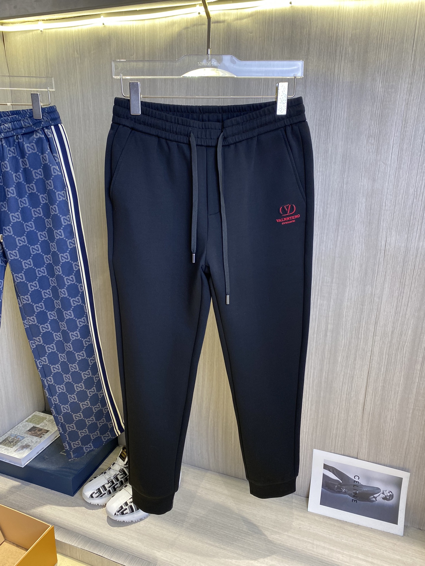 VALENTINO Valentino casual pants