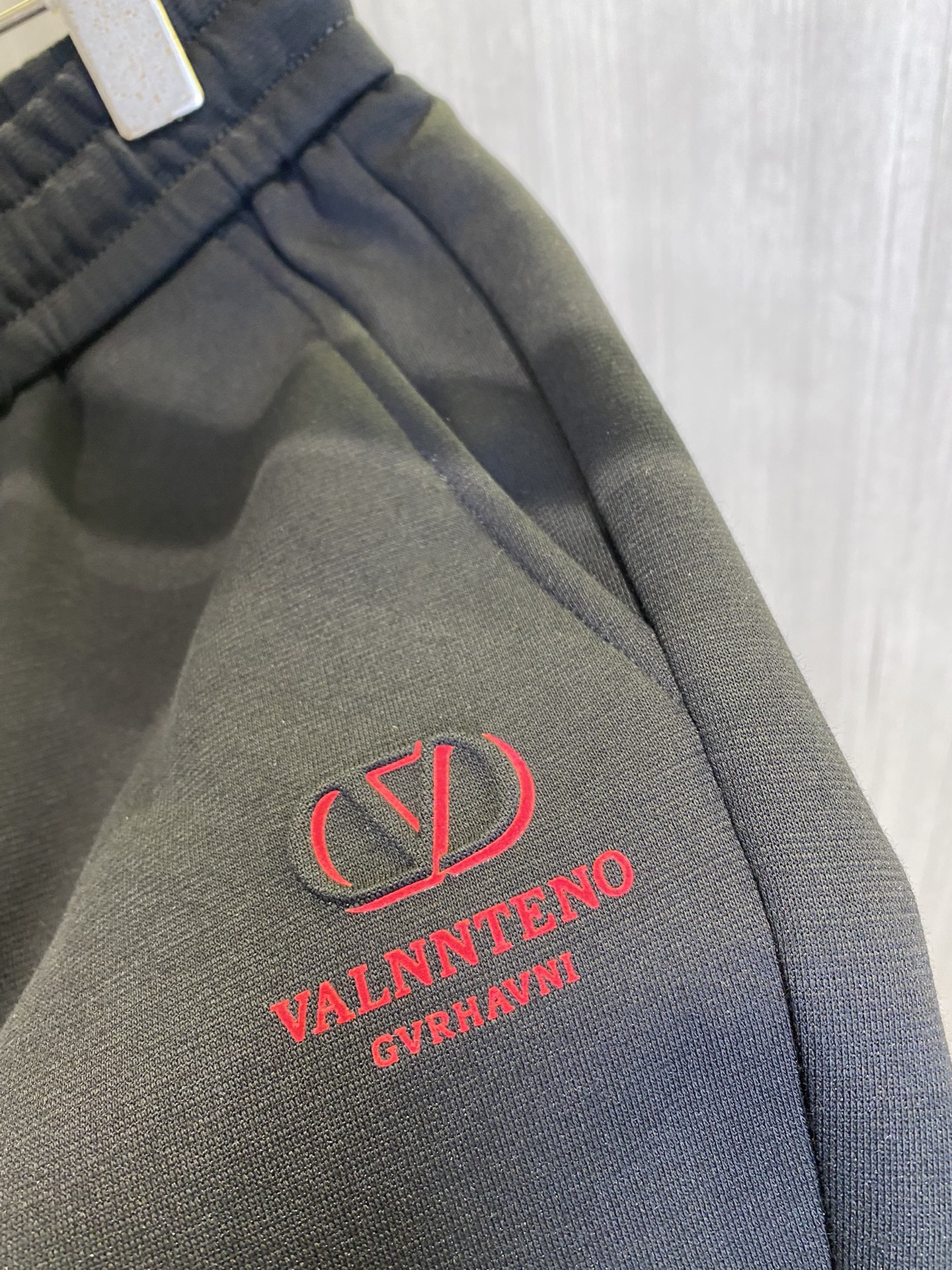 VALENTINO Valentino casual pants