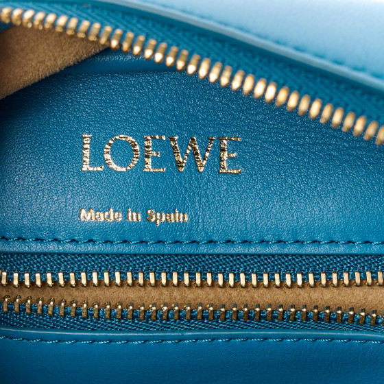 LOEWE Calfskin Amazona 19 Lagoon Blue
