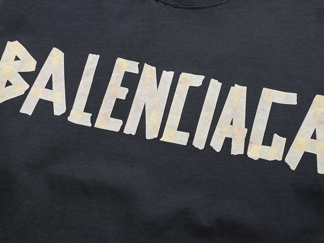 Balenciaga Manchester United M embroidered long-sleeved bottoming shirt