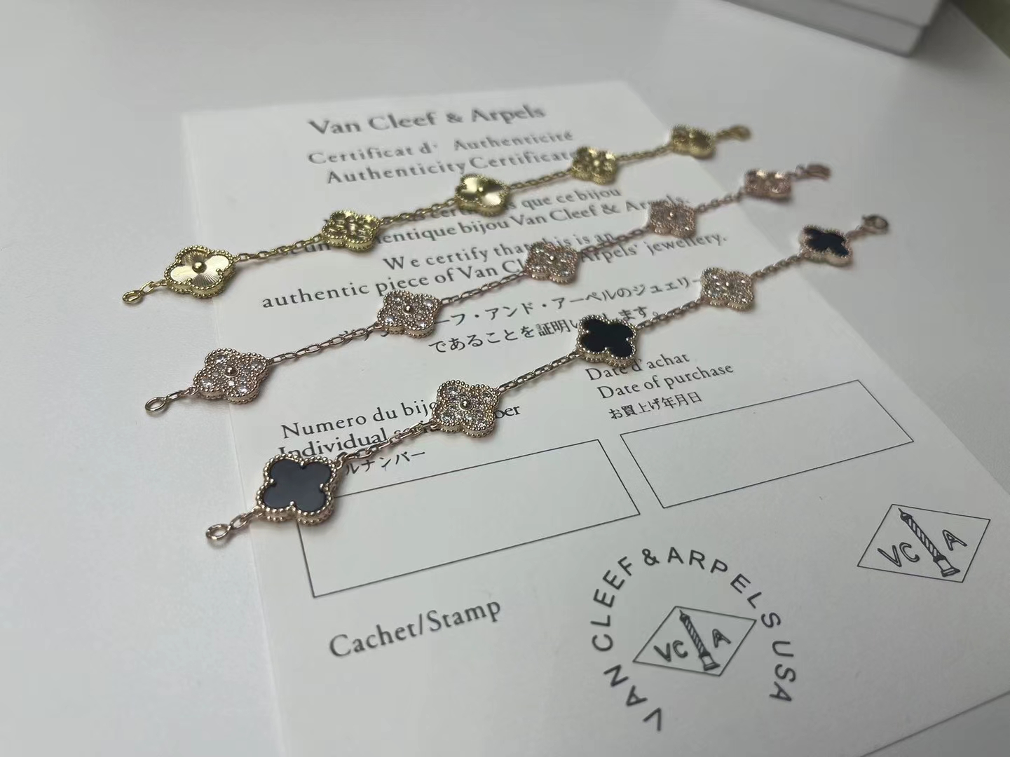 Van Cleef & Arpels five-flower laser gold bracelet ??18k gold electroplating process