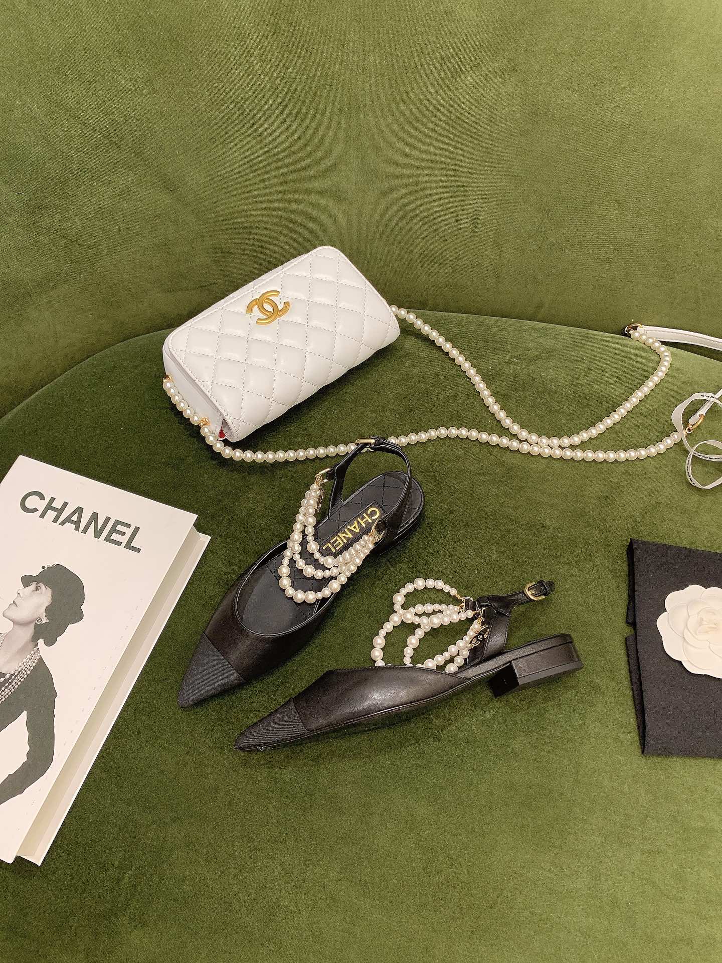 CHANEL Chanel counter latest pearl sandals