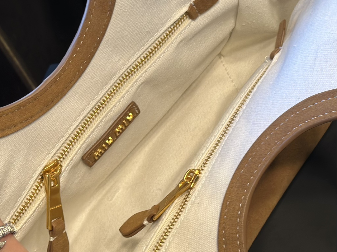 Miu Miu new tote