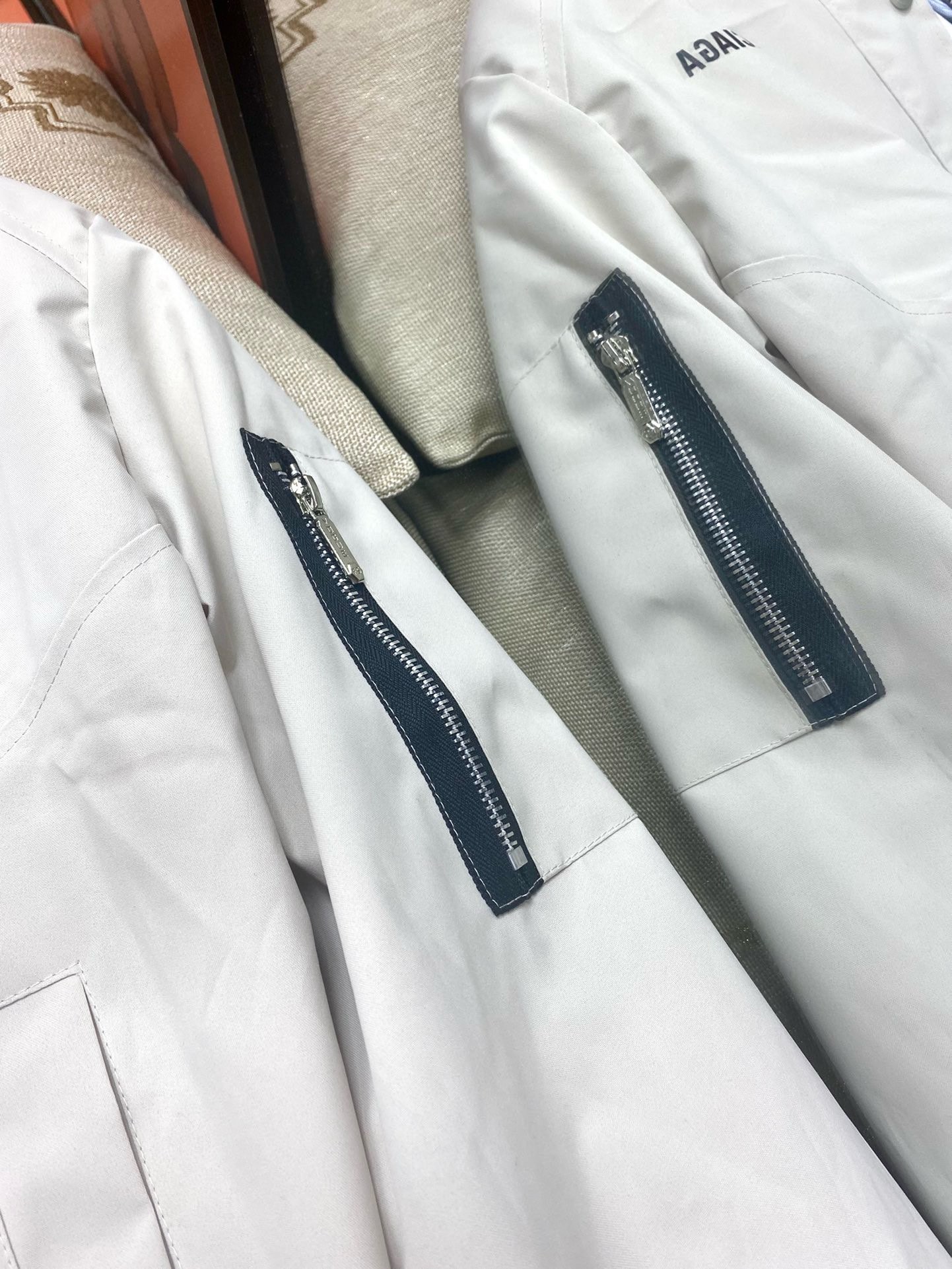 Balenciaga 2024 autumn new INS Hong Kong style couple loose pilot jacket coat