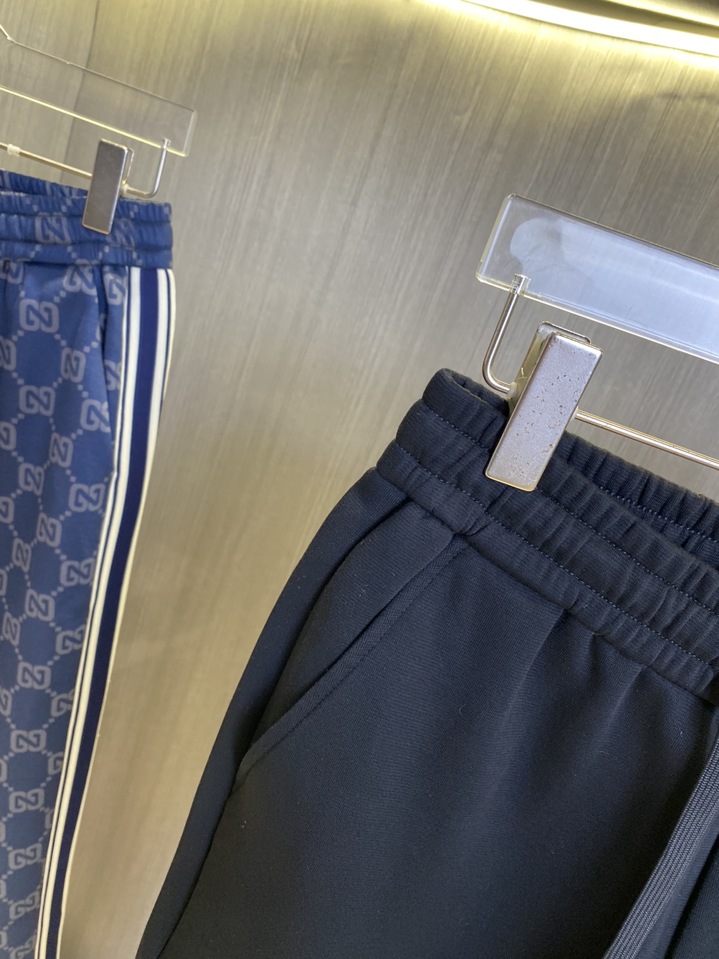 VALENTINO Valentino casual pants