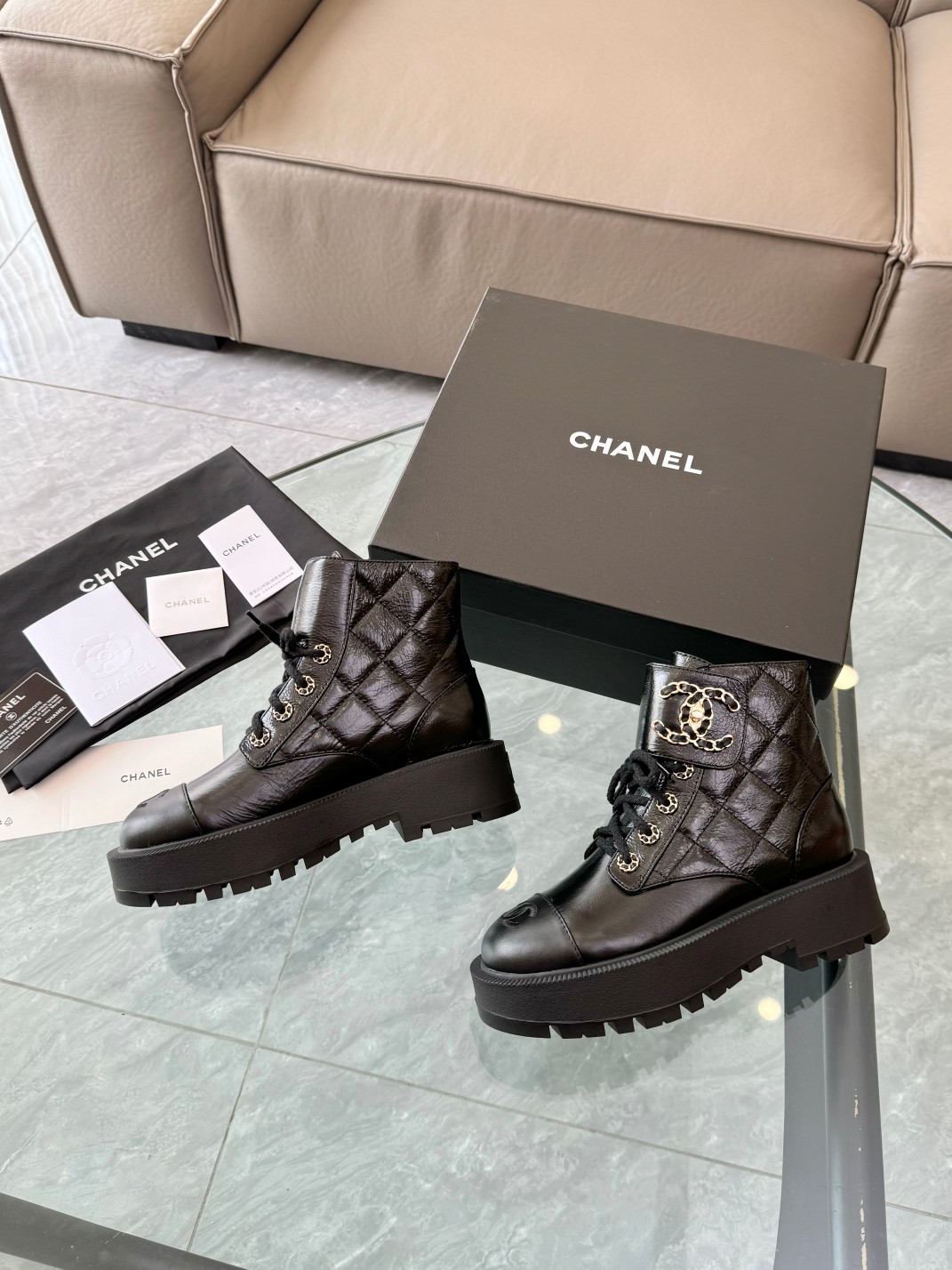 CHANEL Chanel Chanel