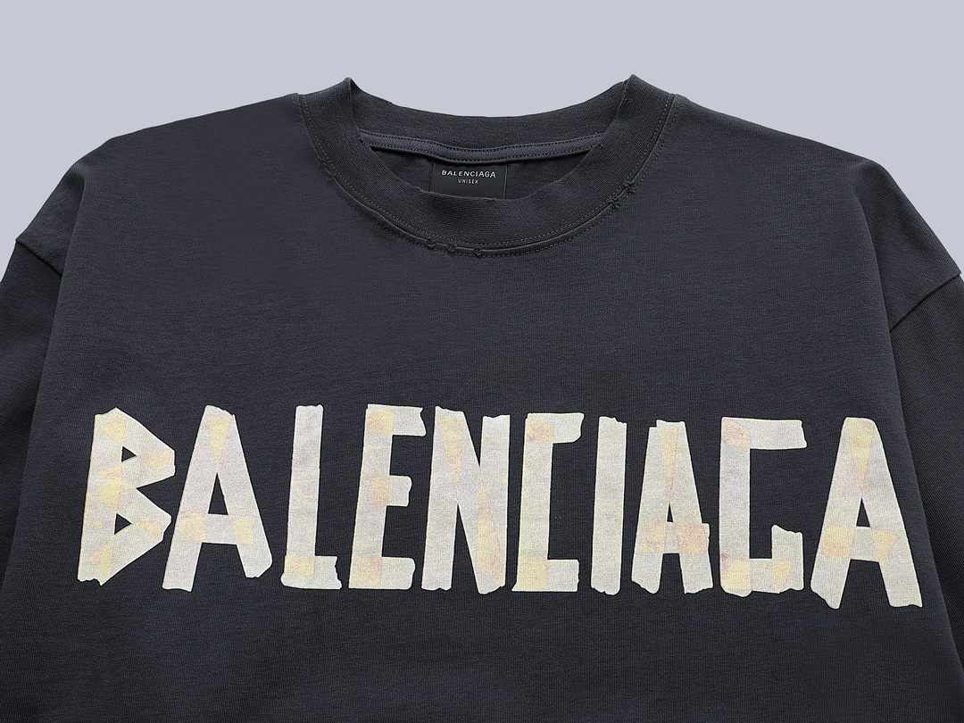 Balenciaga Manchester United M embroidered long-sleeved bottoming shirt