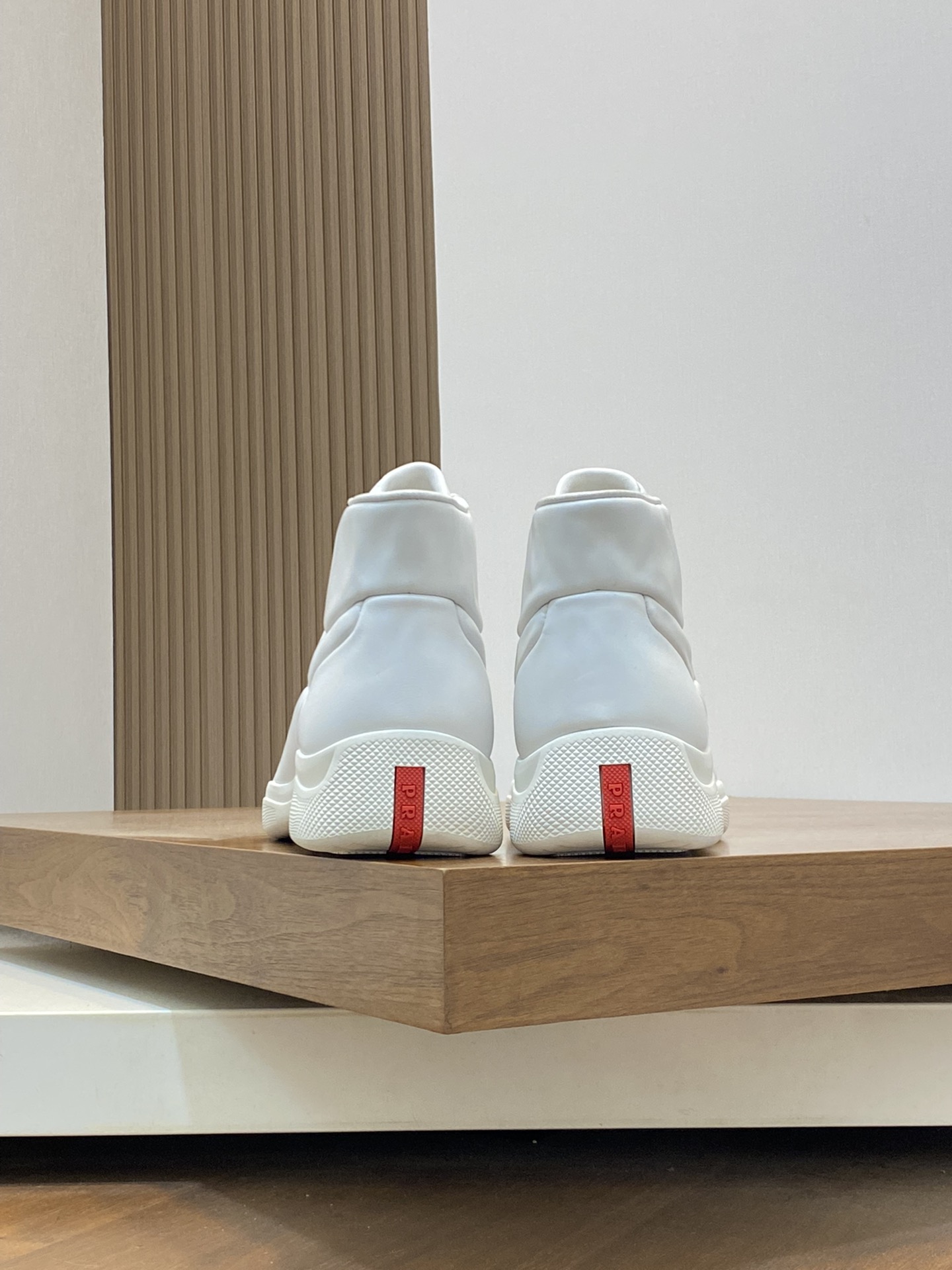 Prada new men's high-top lace-up casual sneakers