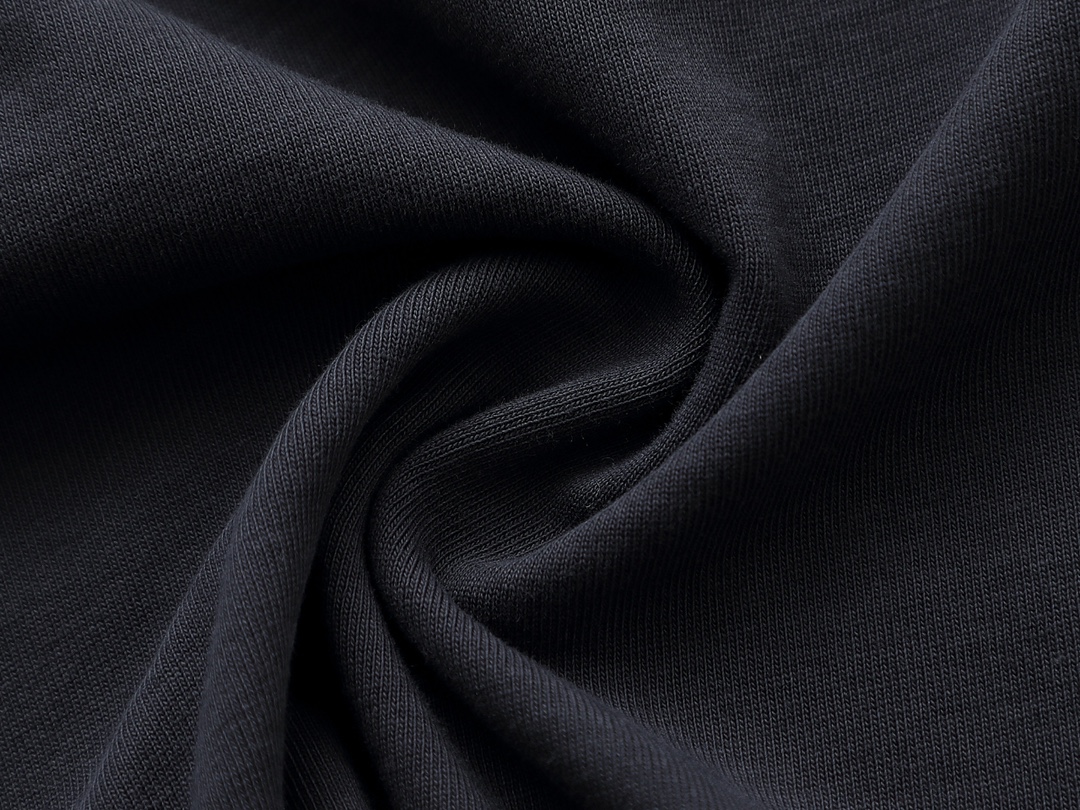 Balenciaga Manchester United M embroidered long-sleeved bottoming shirt