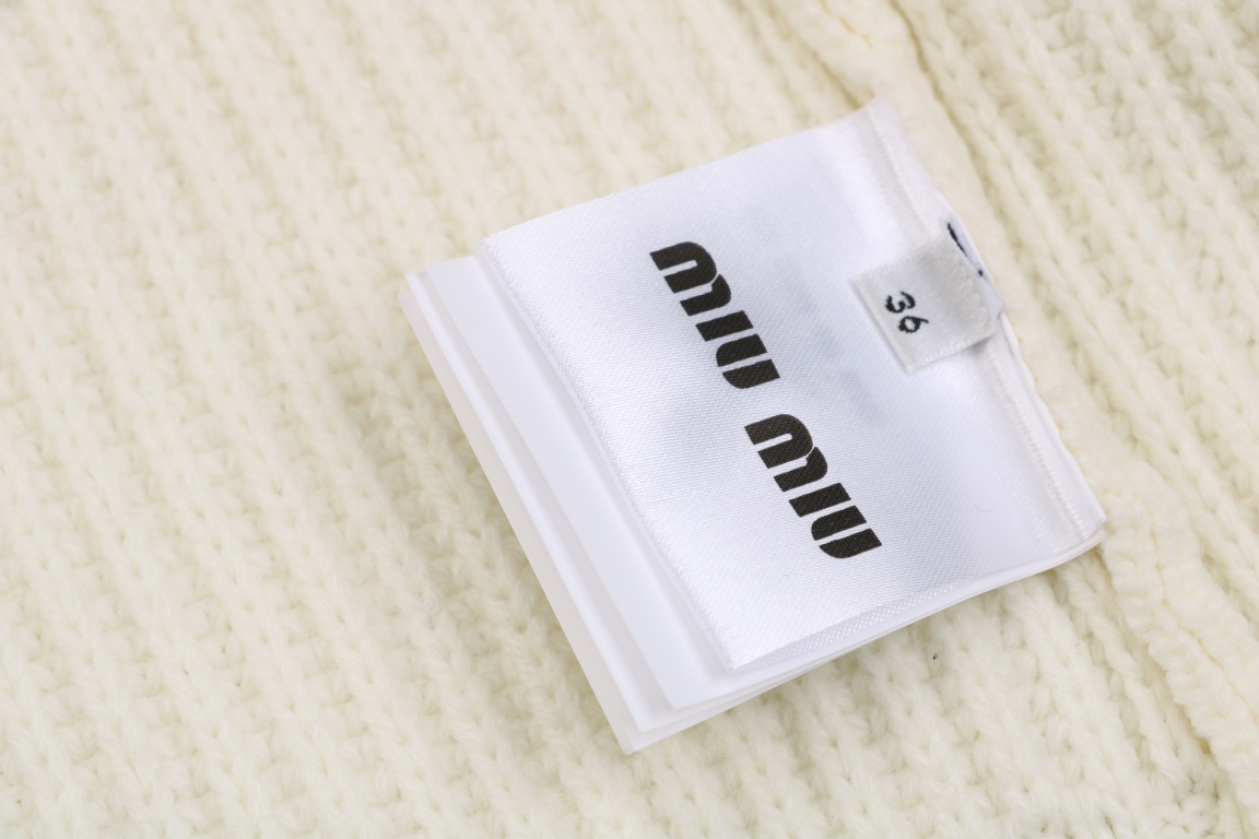 Letter black striped cashmere cardigan jacket