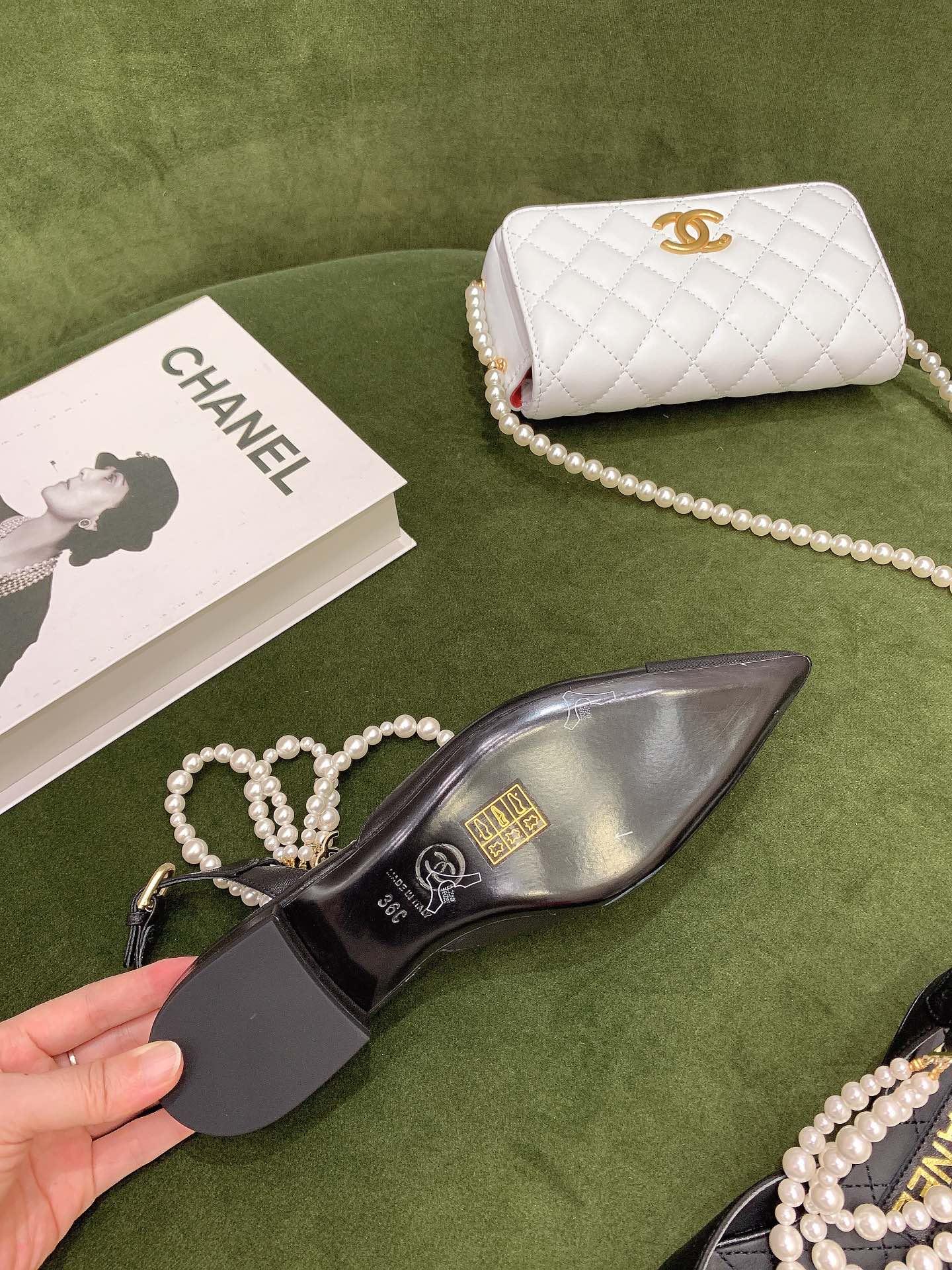 CHANEL Chanel counter latest pearl sandals