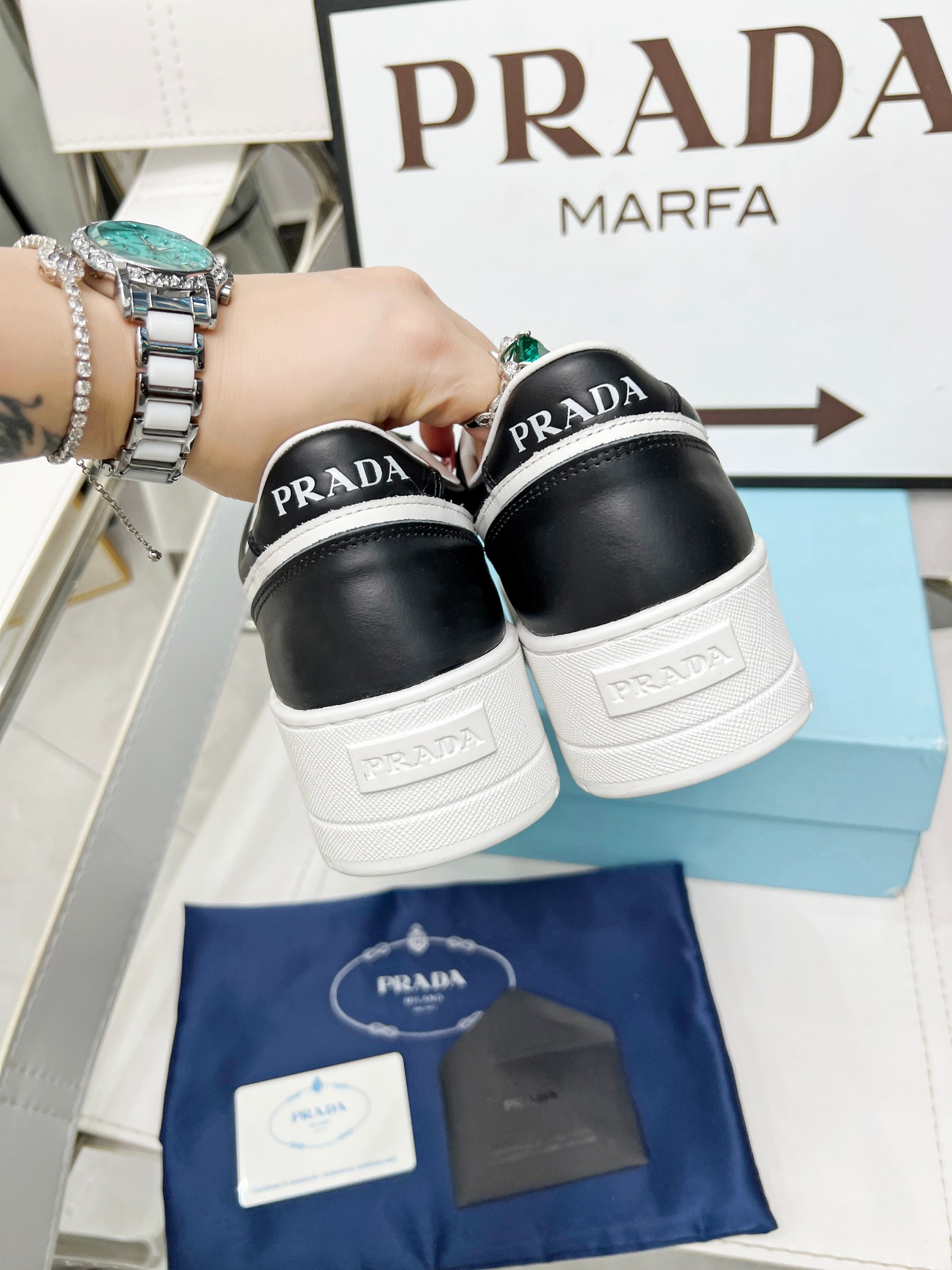 Prada women's thick-soled white shoes Casual sports shoes