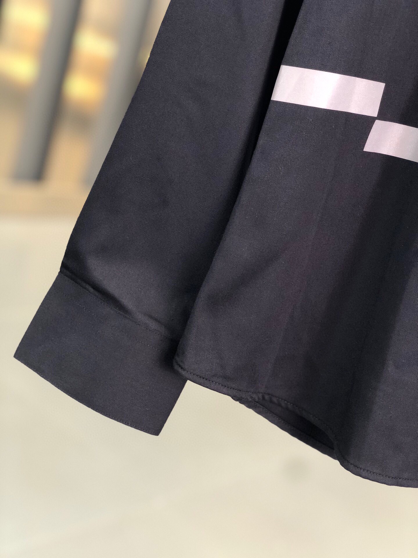 Valentino. 2021ss new products, high-end customization