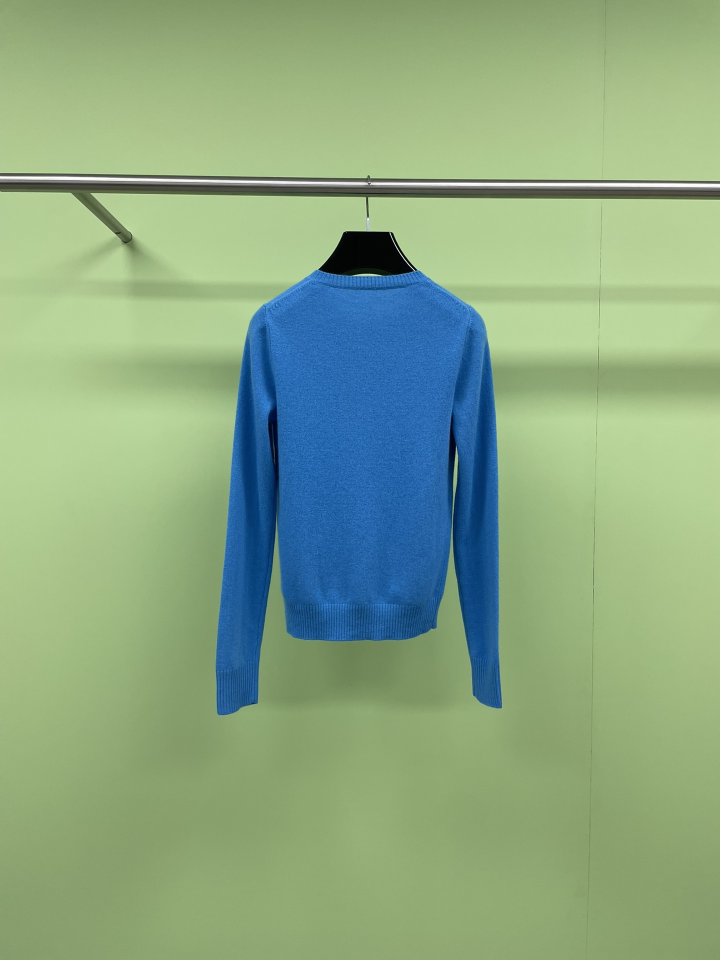 solid color knitted cardigan