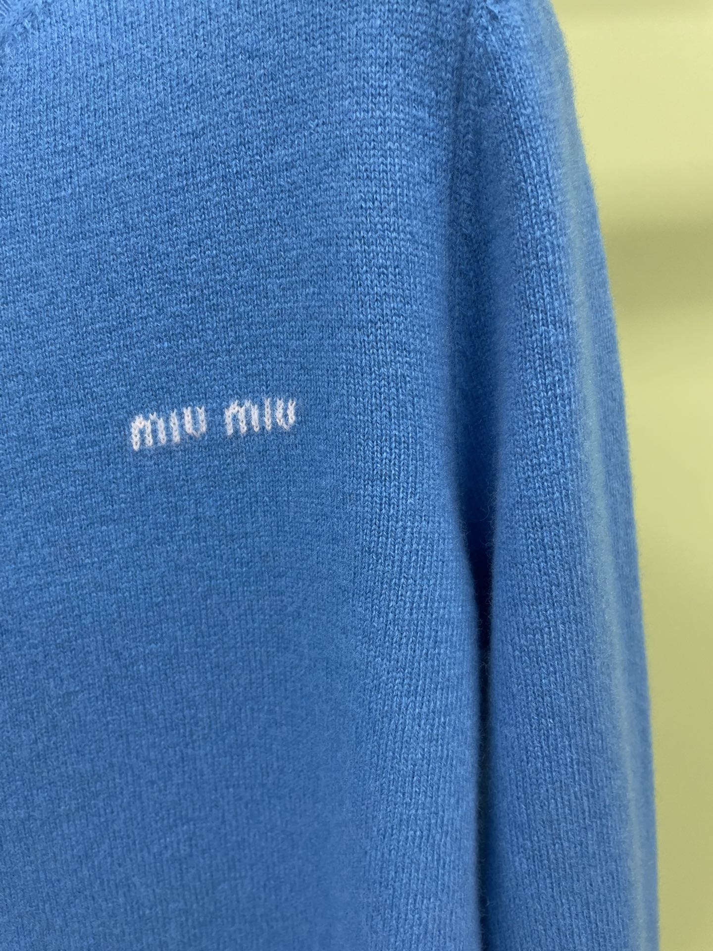 solid color knitted cardigan