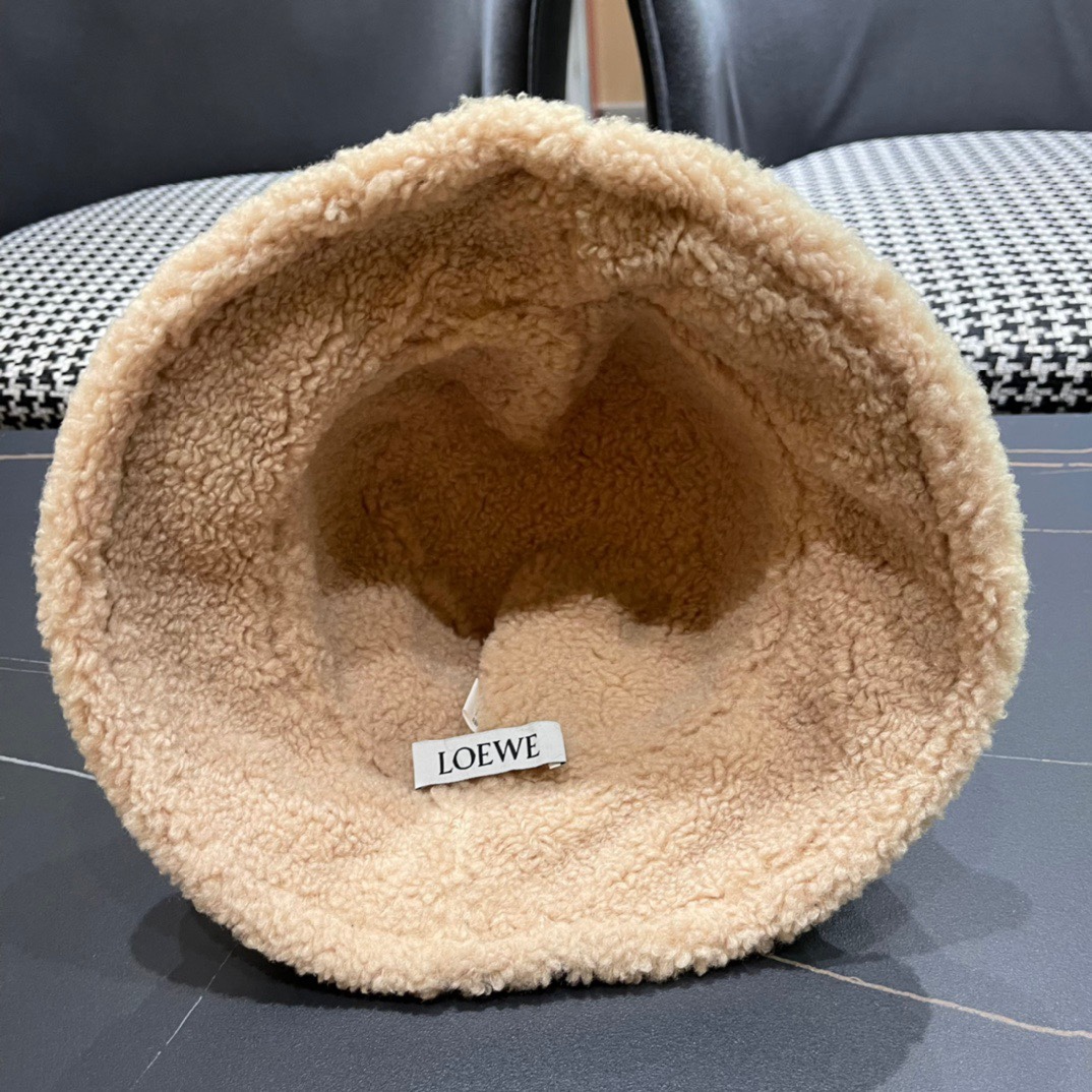 Loewe bucket hat