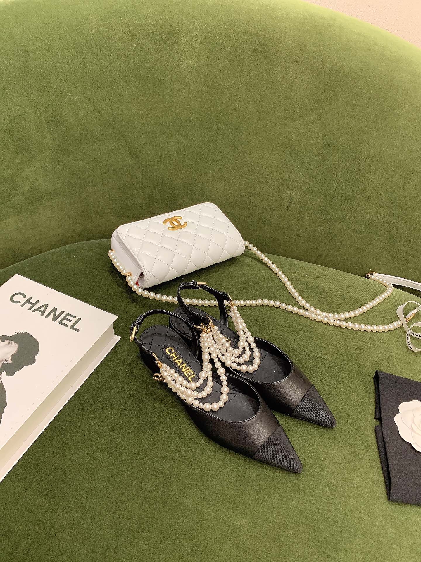 CHANEL Chanel counter latest pearl sandals