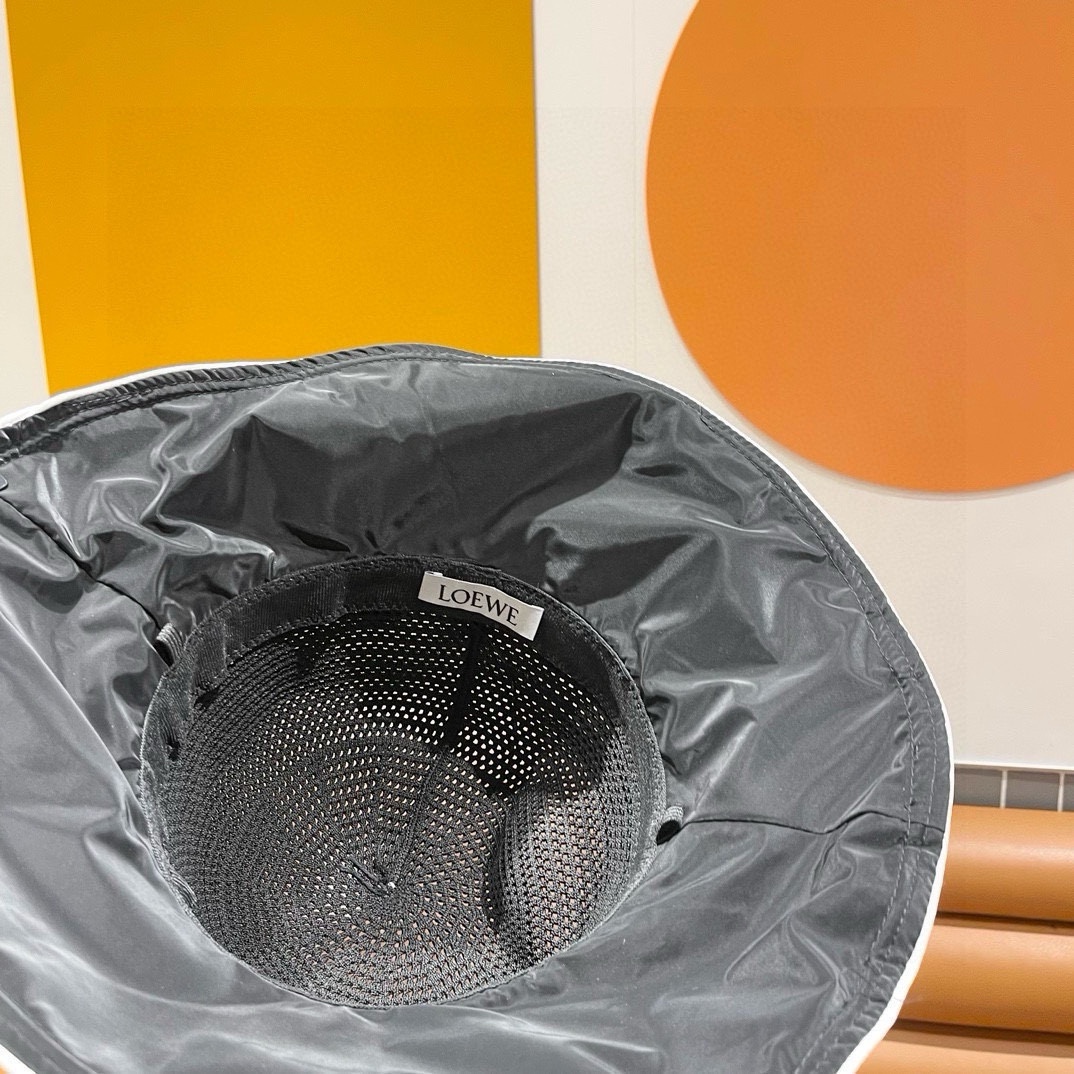 LOEWE black vinyl sun hat
